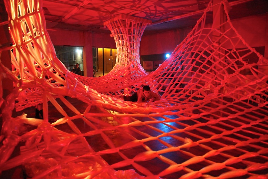 AOS-knitting-space-installation11